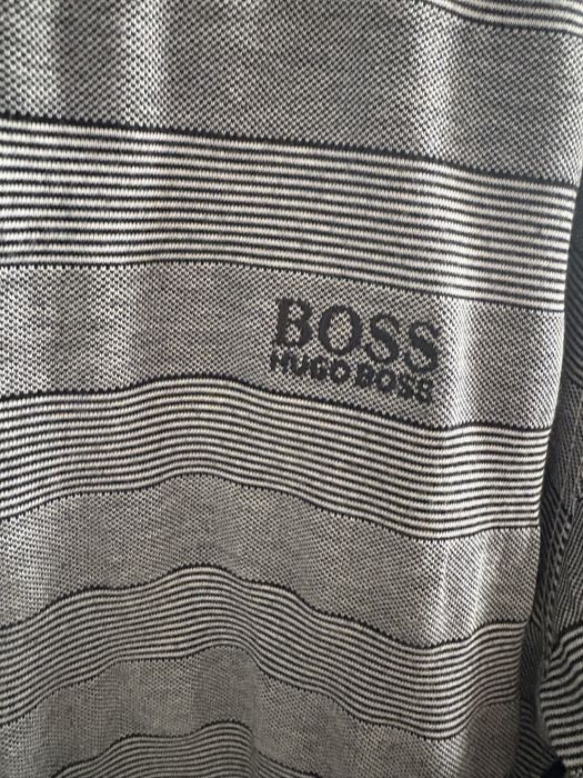 Tricou polo Hugo Boss.