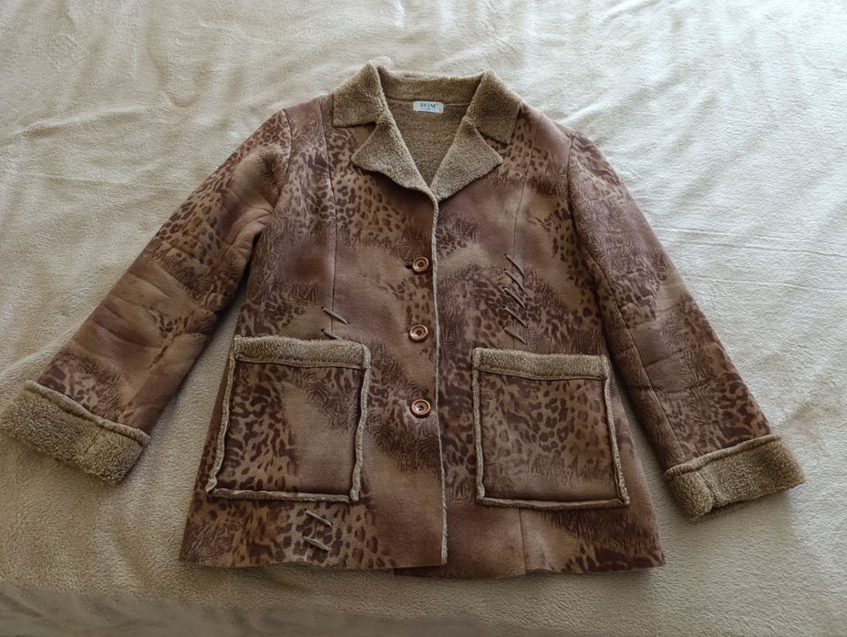 Дамско зимно яке с принт