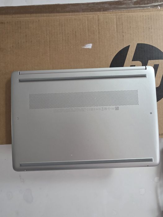 HP лаптоп 14s-dq5005sa