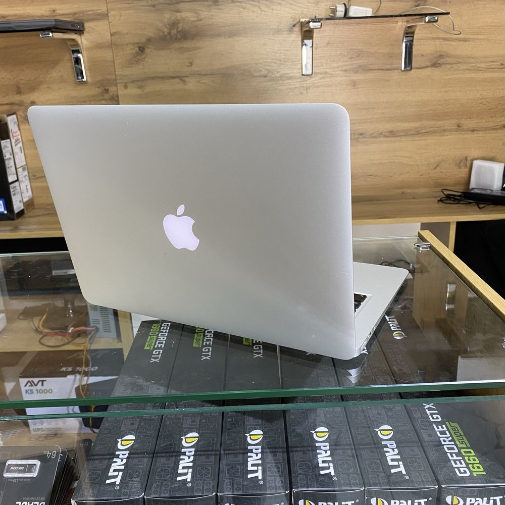 MacBook Air Core i7