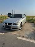 BMW seria 3, benzină 2.0!