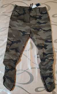 Pantaloni joggers H&M editie limitata