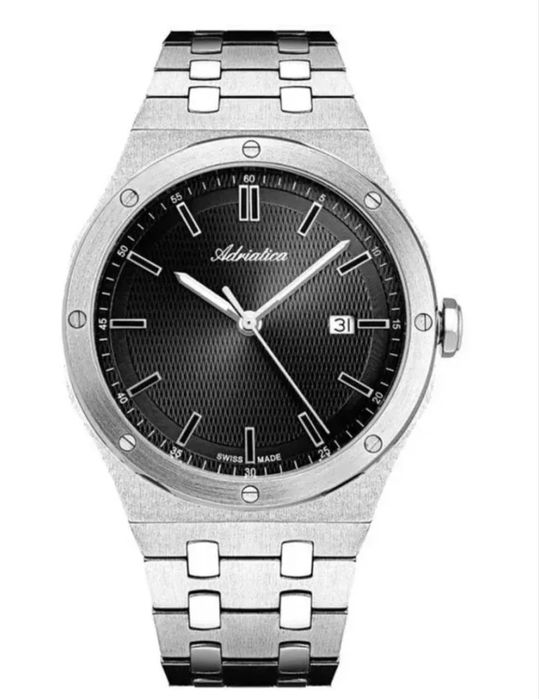 Продам новые Swiss Made часы Adriatica