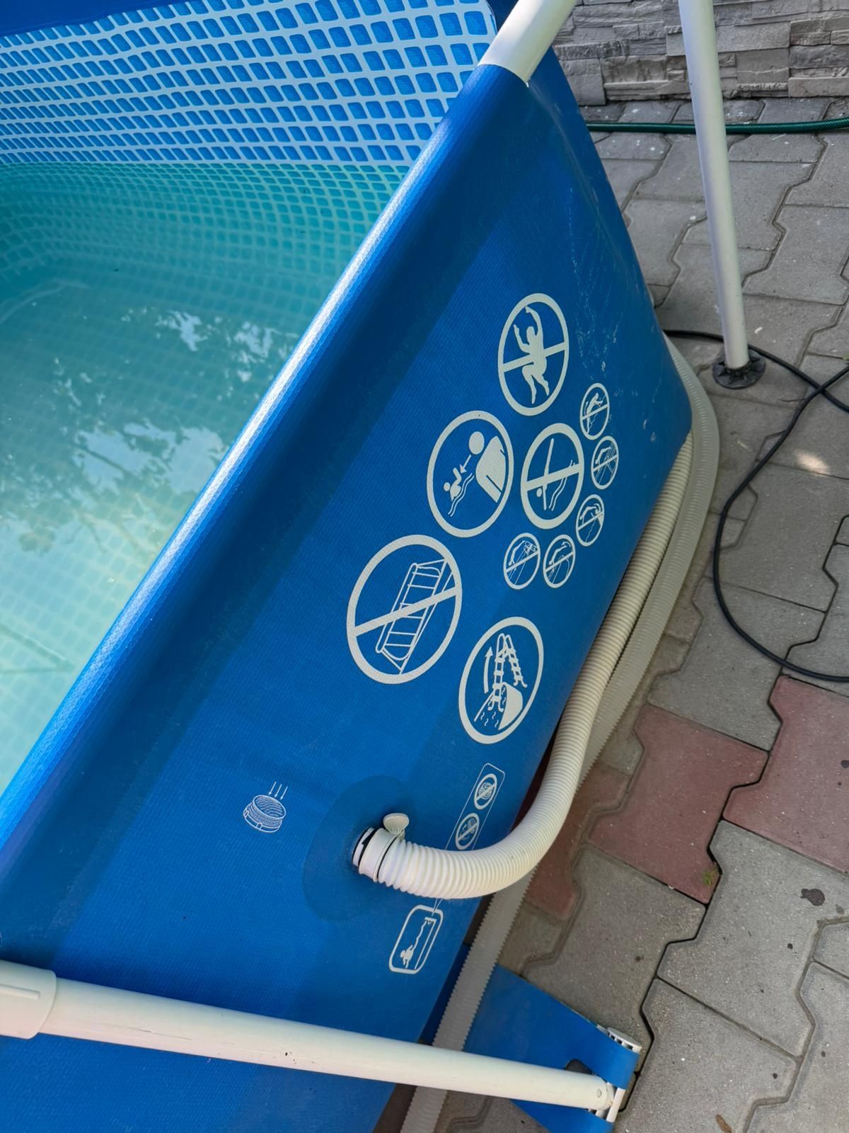 Piscina de vanzare
