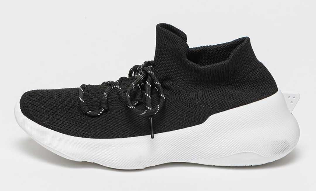 Pantofi sport Musk, noi, cu eticheta, marime 36