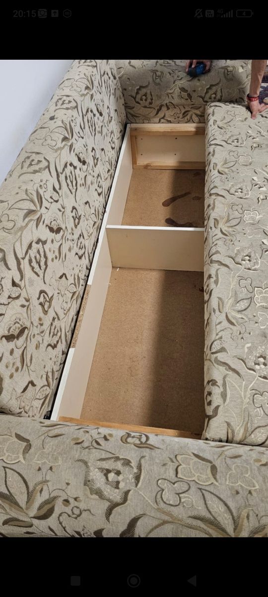 Продам диван с креслами