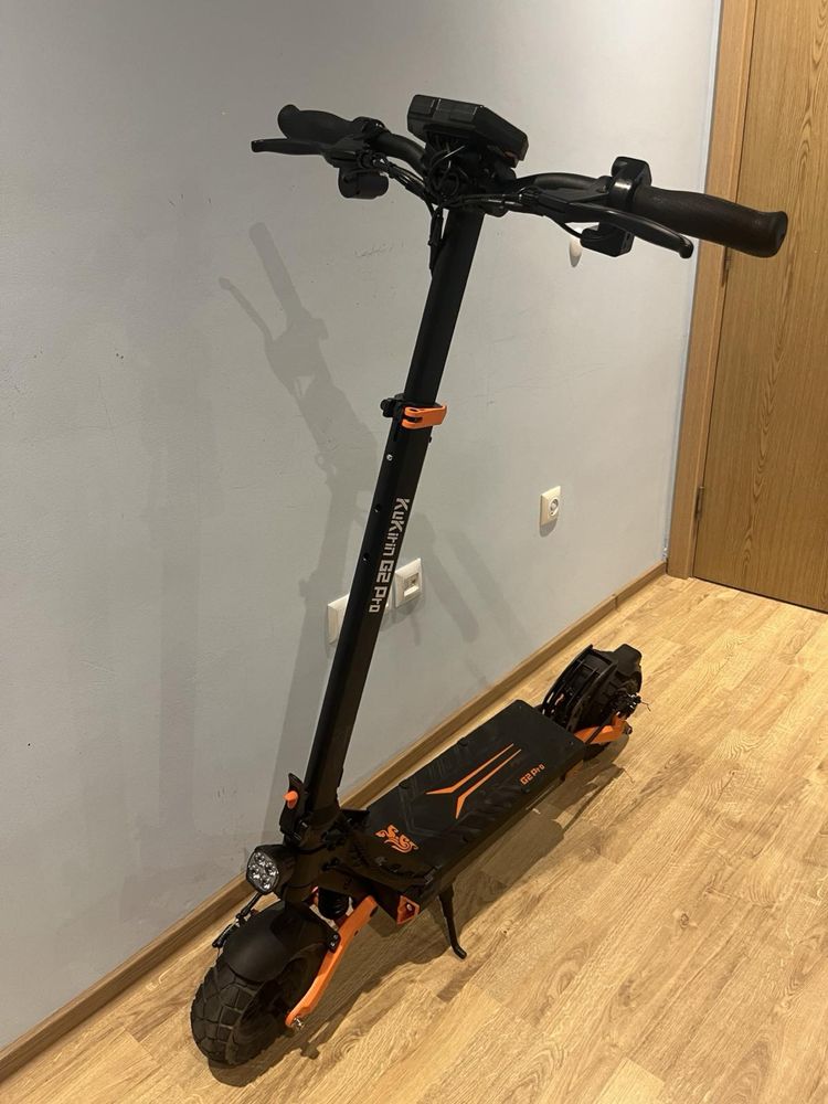 Продавам Тротинетка Kukirin G2 Pro 2025