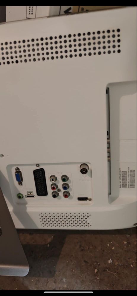 Philips Телевизор 22 Инча със Дистанционно