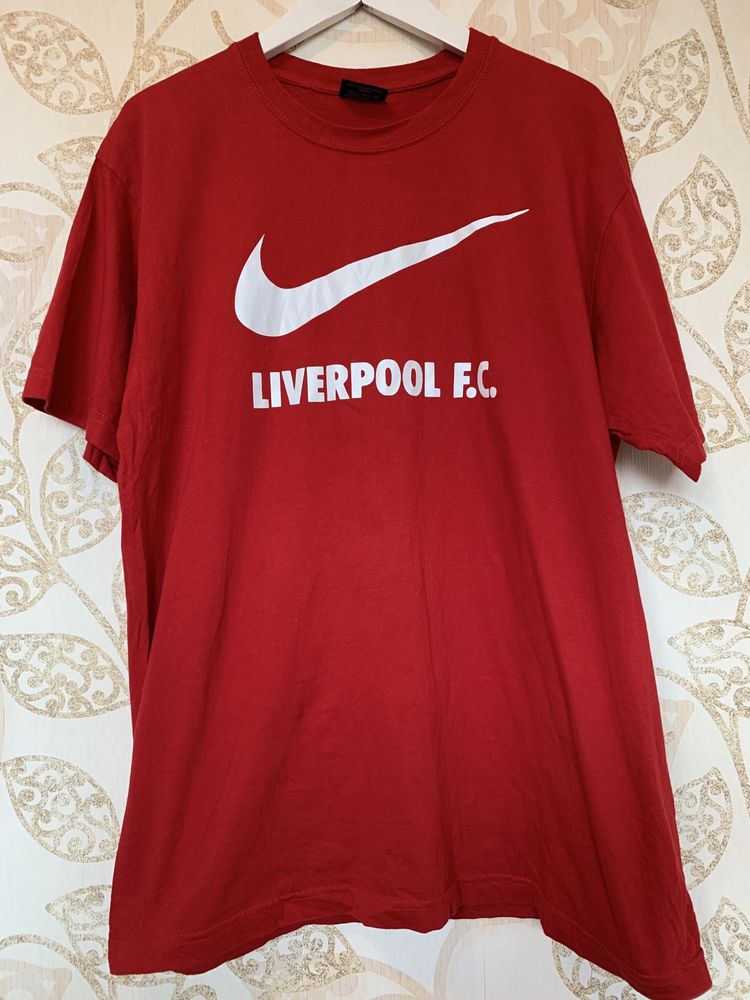 Оригинални футболни тениски на Ливърпул Liverpool