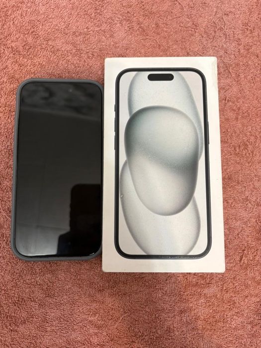 Продам IPHONE 15 в хорошем состоянии