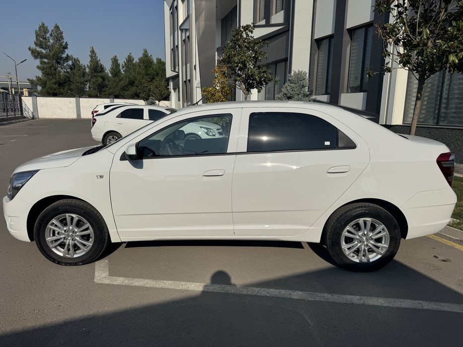 Cobalt 2025-STYLE AT probegi 3800 km