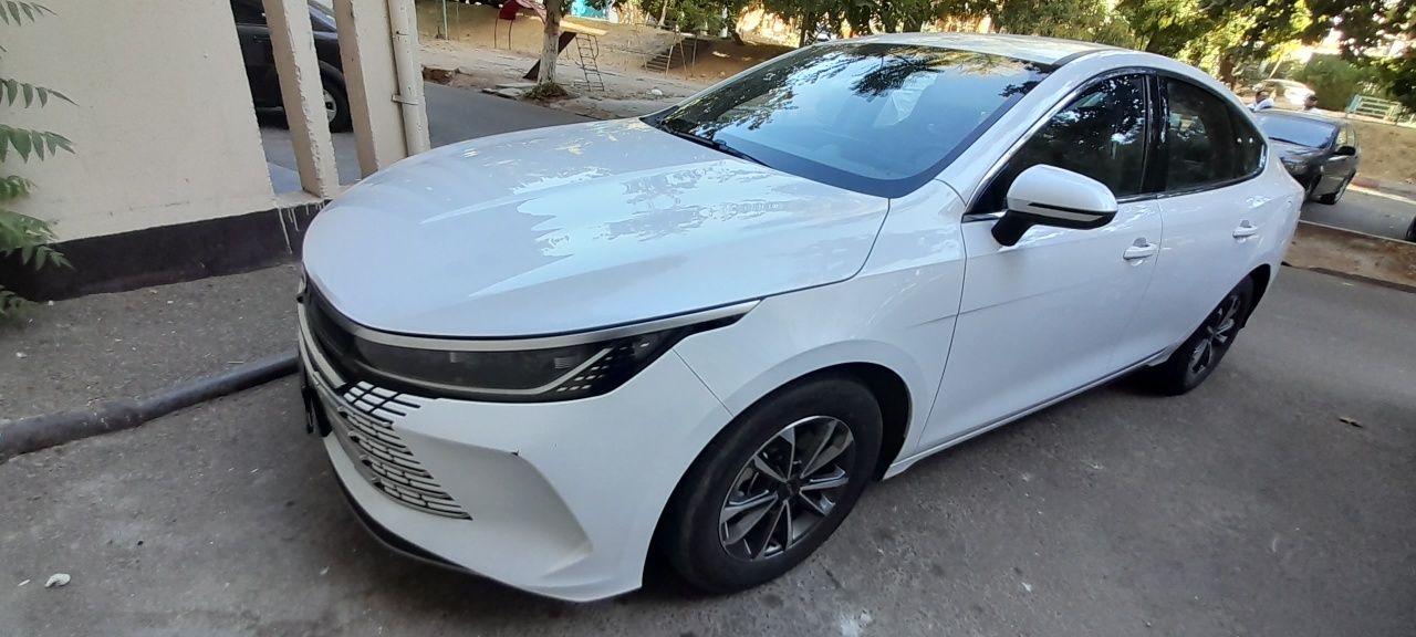 BYD CHAZOR sotiladi