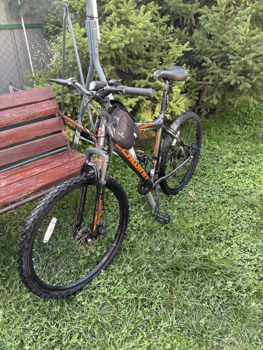 Se ofera spre vanzare bicicleta   SCHWINN 26 x 1,90