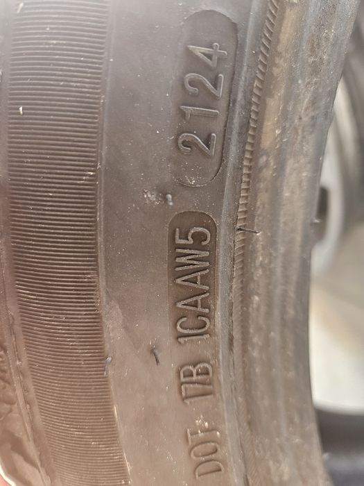 Зимни гуми sonix snowrover R17