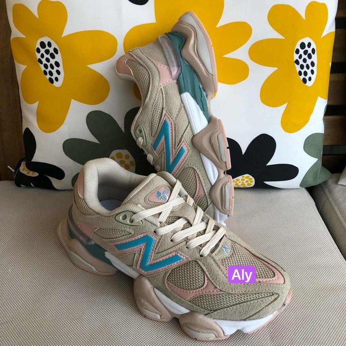 New Balance 9060 cu saculet