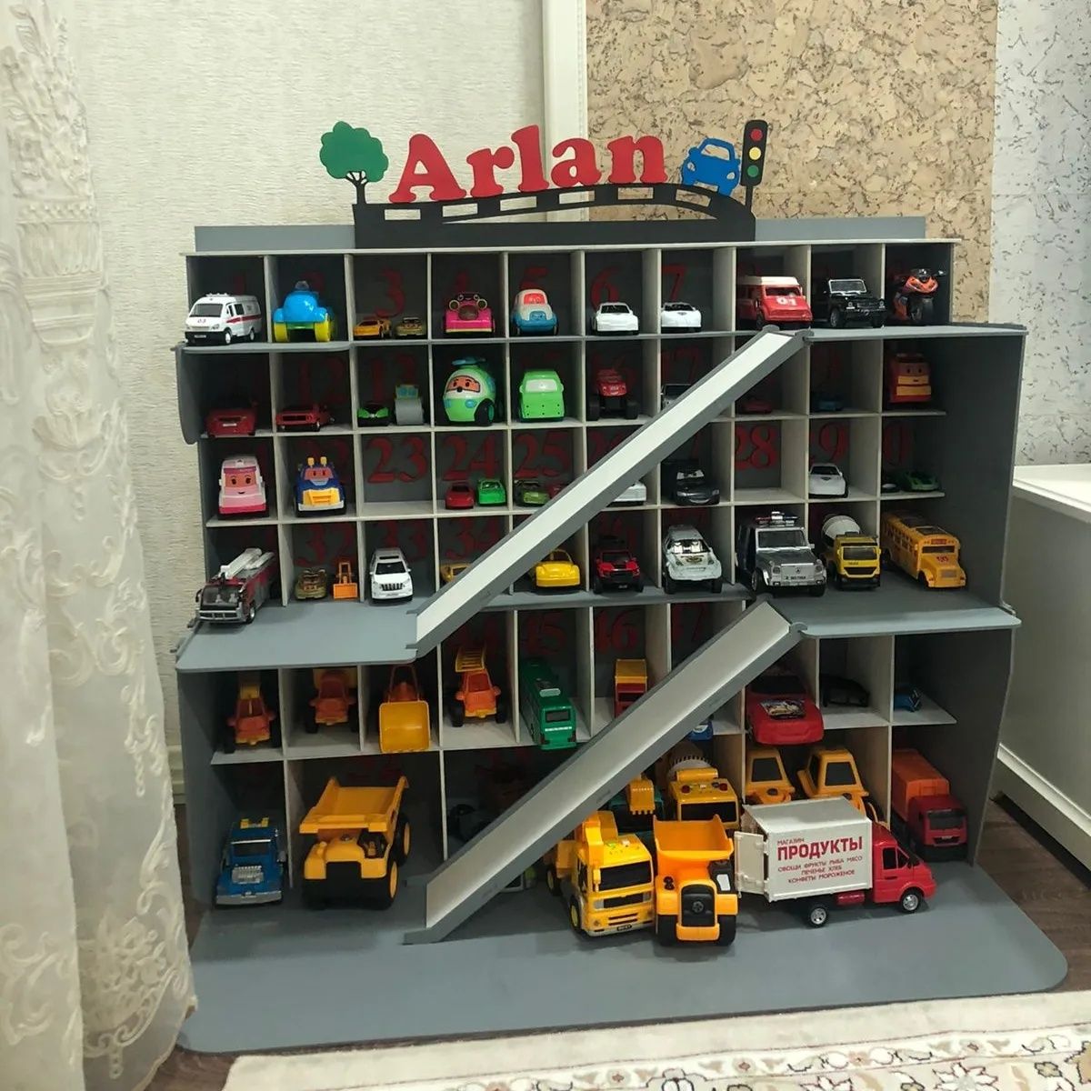 Кукольный домики гаражи парковки