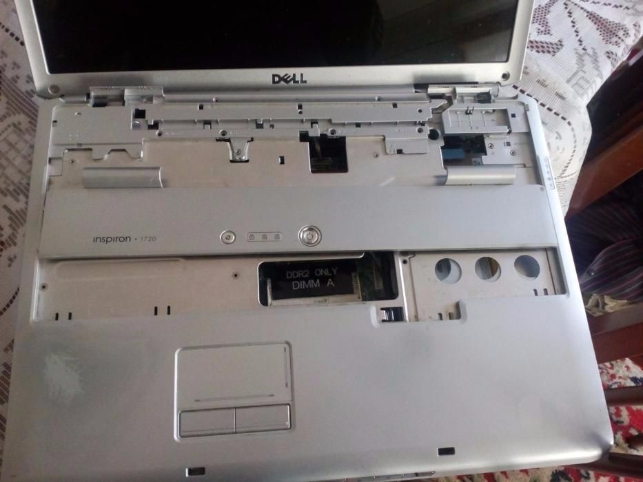 dezmembrez dell inspiron 1720 laptop
