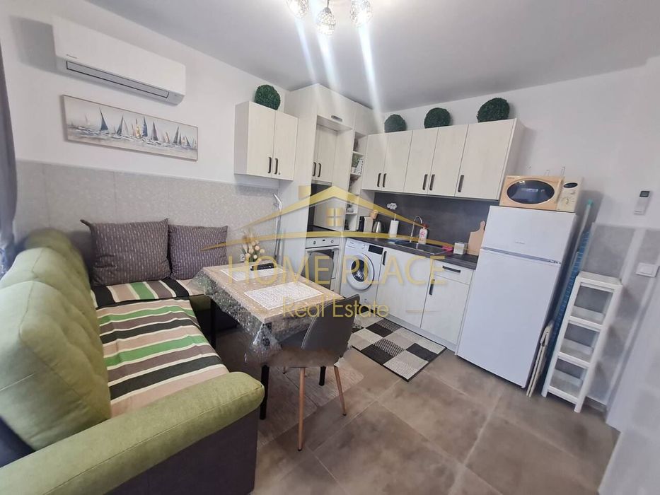 ДВУСТАЕН апартамент под наем - Център