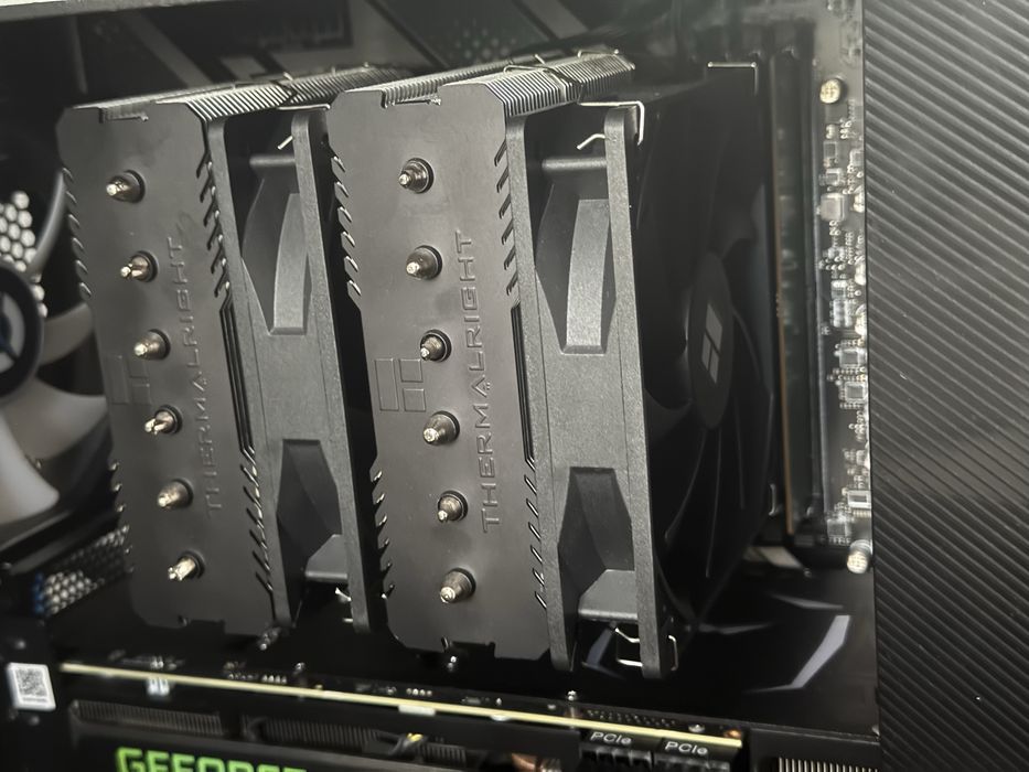 ПК 12900KF, RTX 3080, 64 RAM.