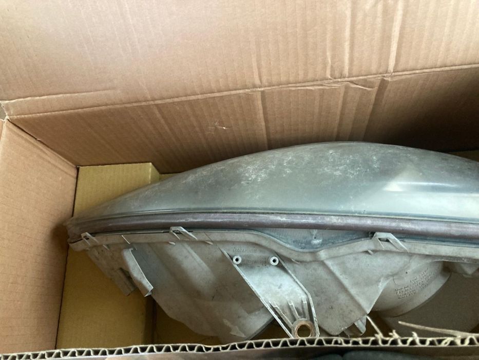 Продам фары камри 30 китай