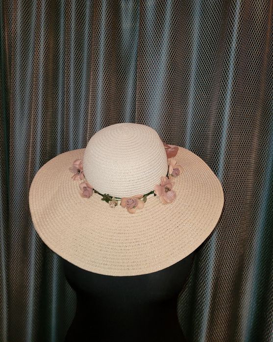 Palarie eleganta dama