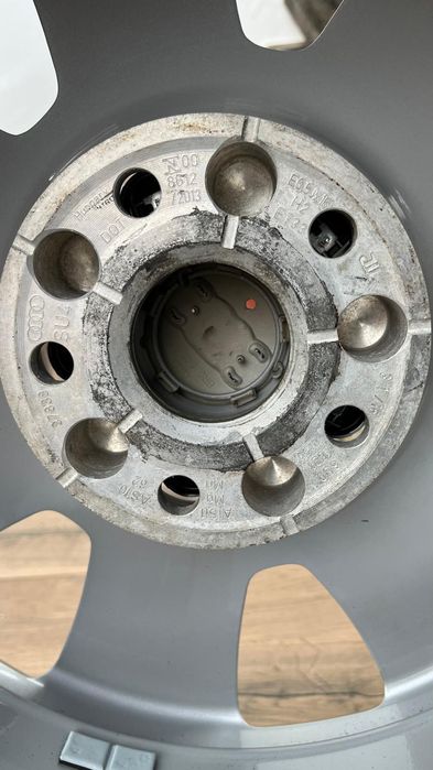 Jante Audi Q3/Q2+Anvelope Iarnă 215 65 R16 Roți/Jenți/Genți/Aliaj/Alu