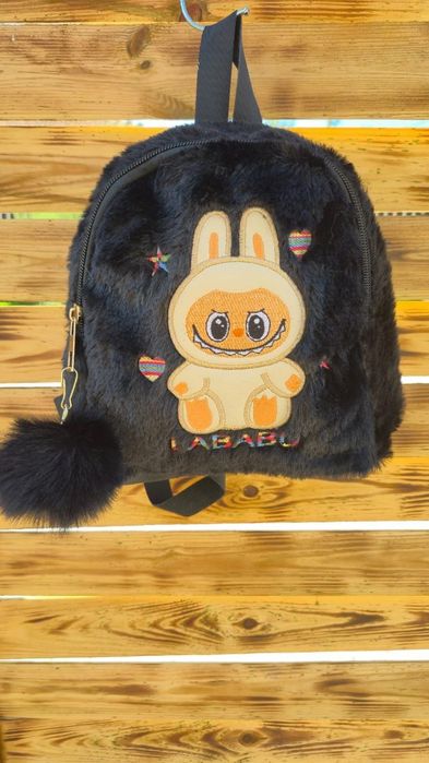 Ghiozdane pentru copii Labubu