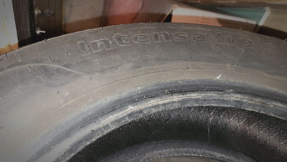 Гуми 2 бр. Sava Intensa HP2 185/65R15 88H.