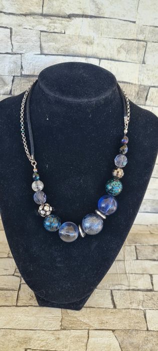 Бижута-колиета .