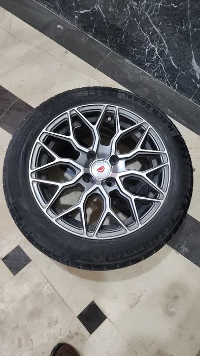 Vossen Saka Diska 185/55 R15