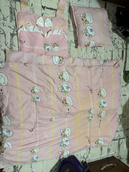 Детская кровать , от фирмы Chicco , 4 месяца использованное