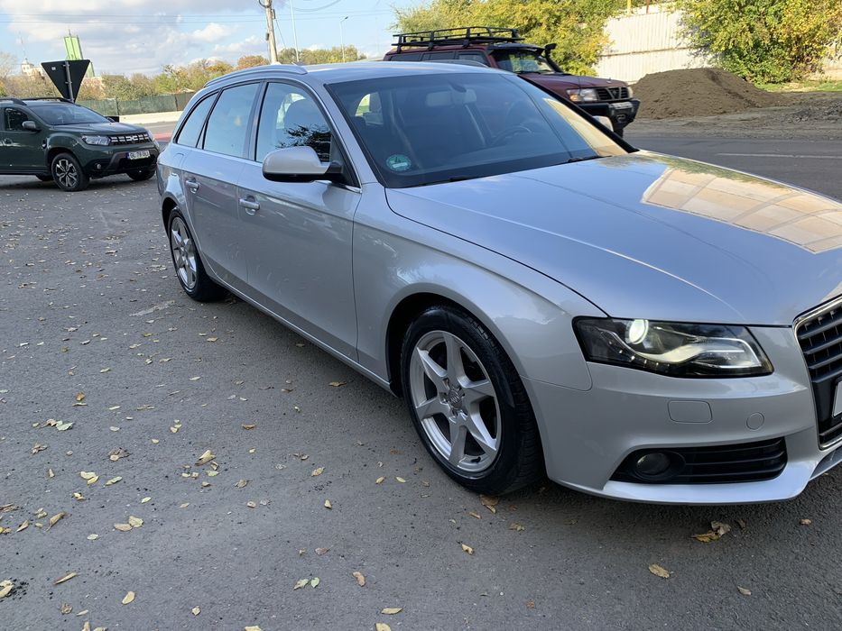 Audi A4 2.0.D,143 cp.2012.Automata..