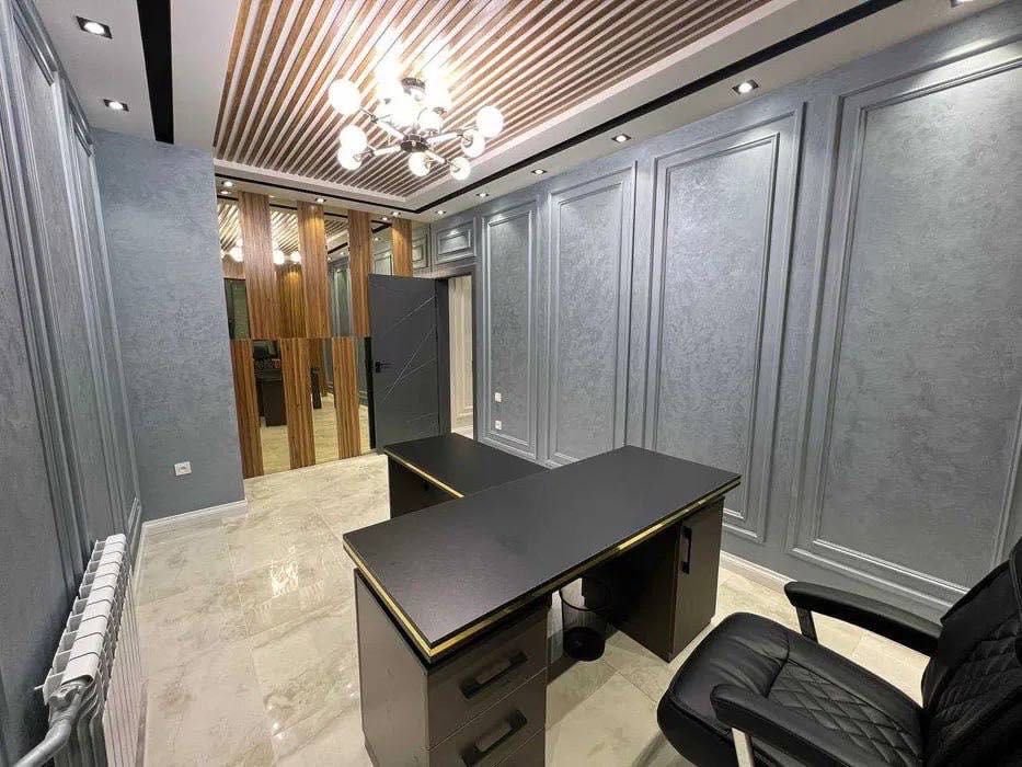 Сдается офис, ул Шота Руставели, 68кв.м