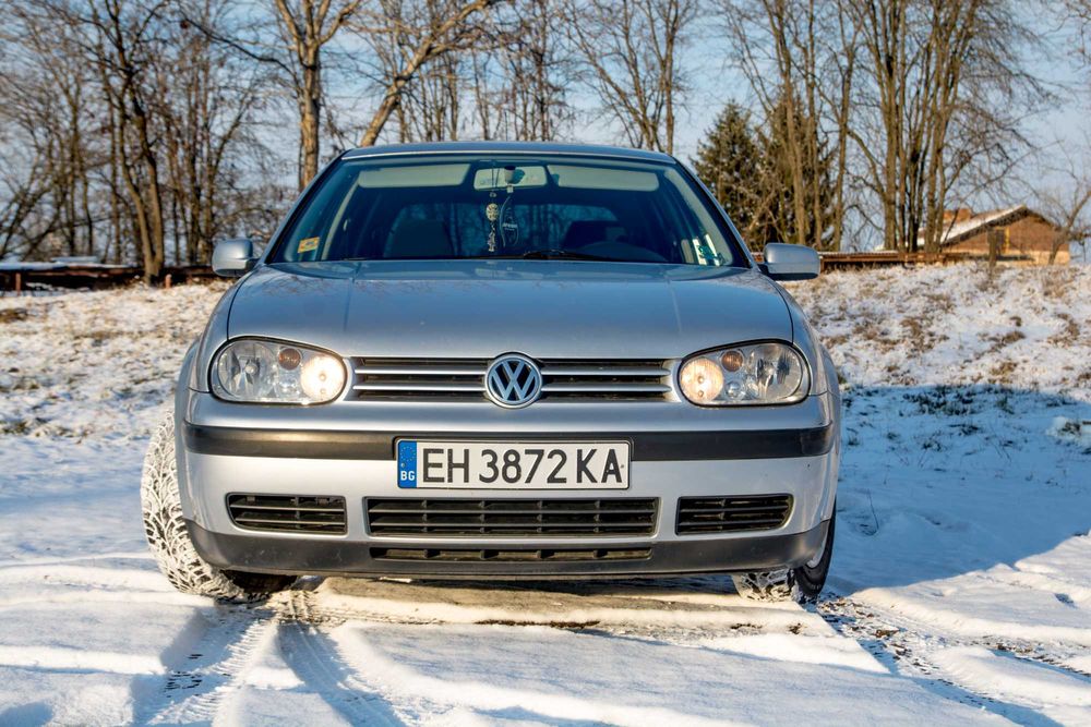 VW GOLF 1.6SR 100hp