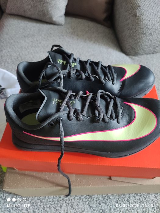 Шпайкове за лека атлетика