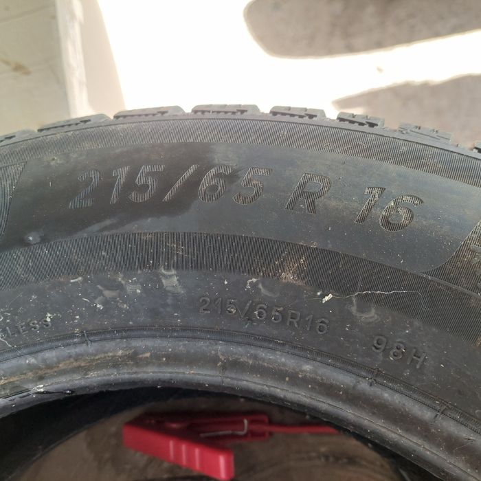 Зимни гуми michelin 215/65/16-2бр.
