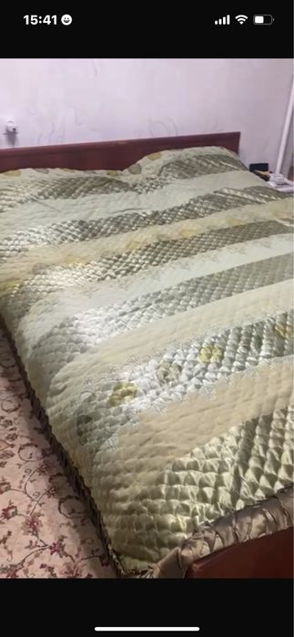 Продам кровать с матрацем