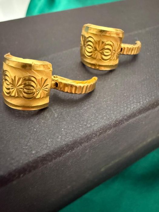 Cercei din aur 22K– model elegant, lucrătură fină