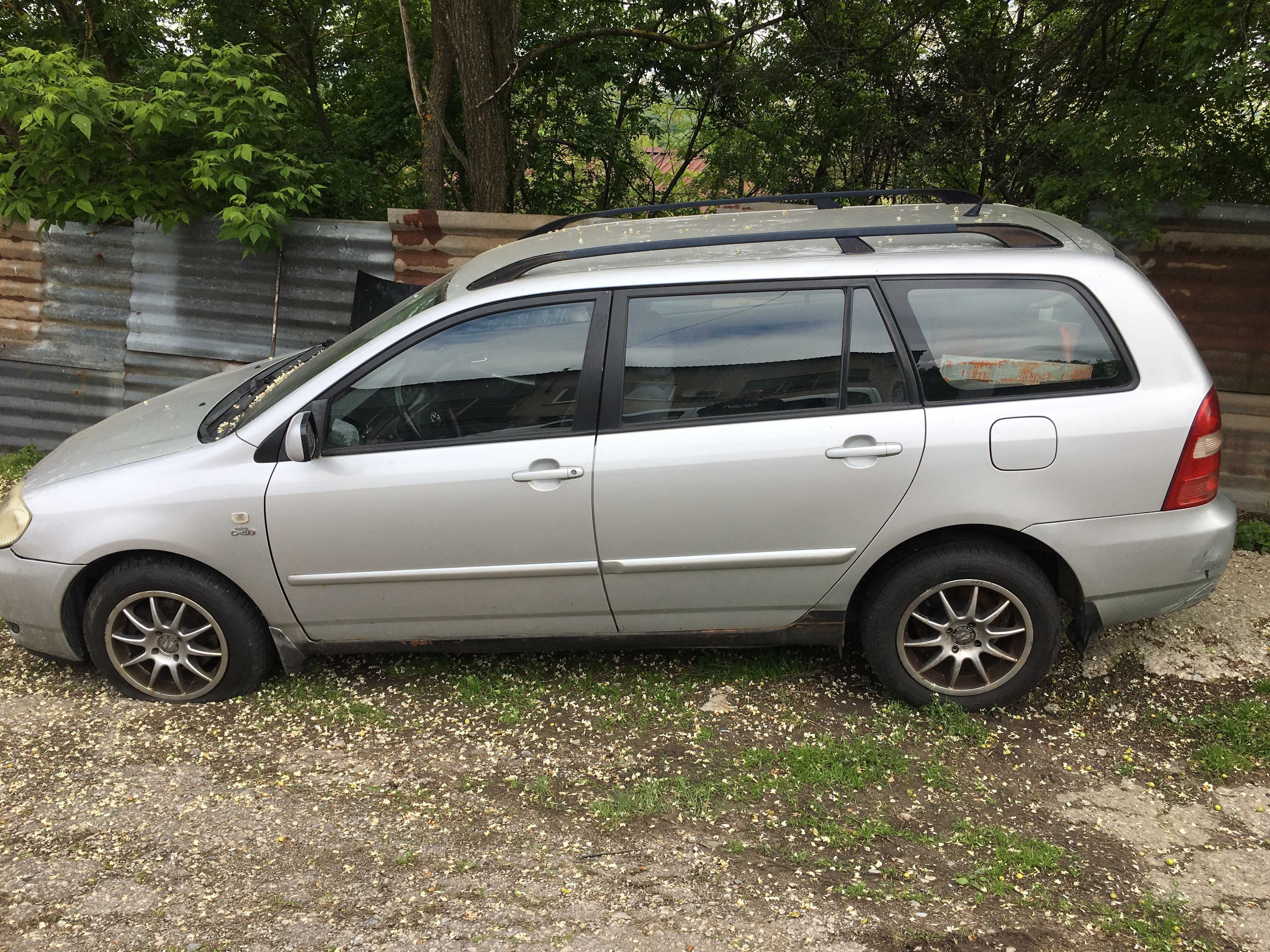 Toyota Corolla E12 комби 2..0D4D 90 к.с. на части