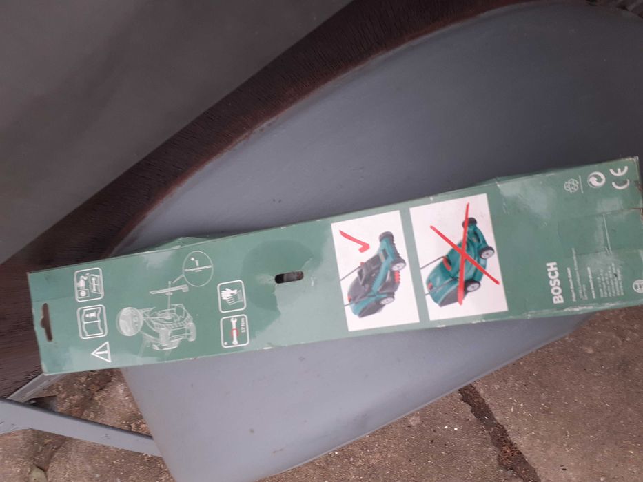 vand cutit rezerva pentru masina de tuns iarba, Bosch Rotak 43