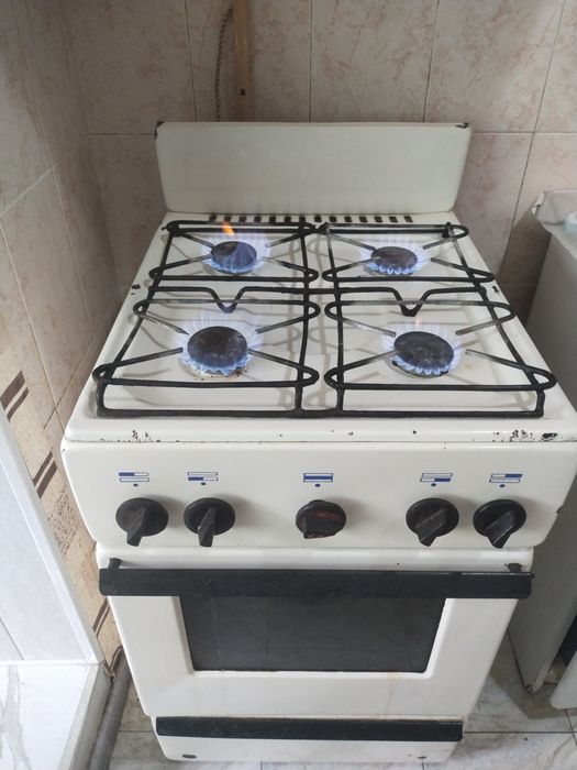 Газ плита продается
