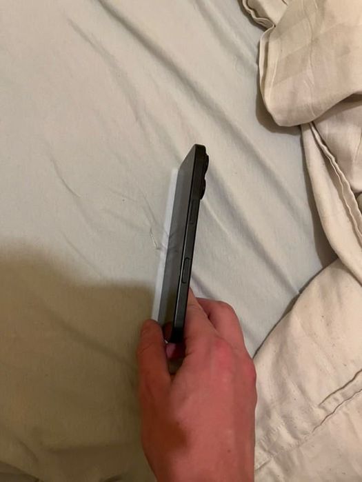 iPhone 16 pro 256Gb