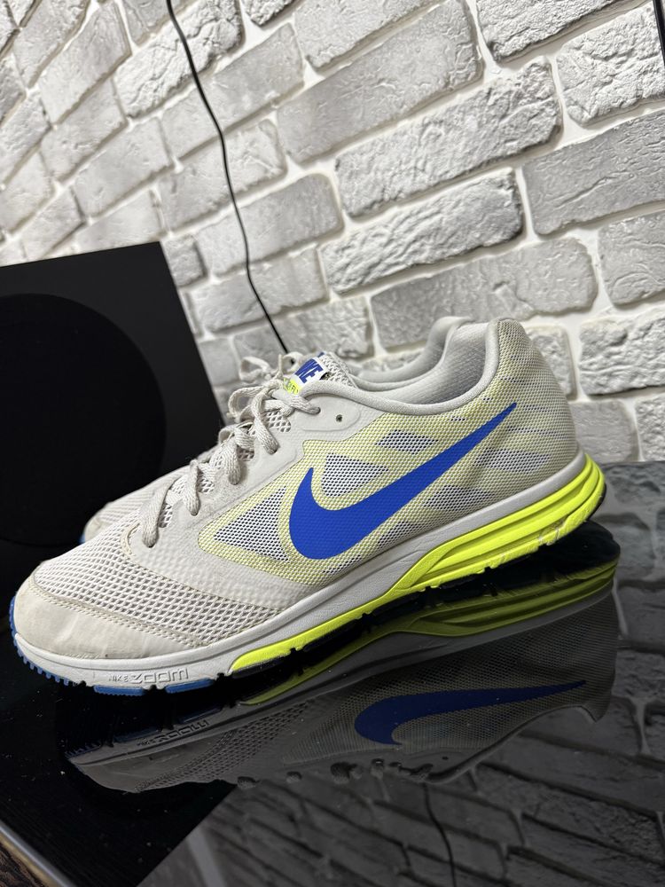 Оринальные кроссовки Nike