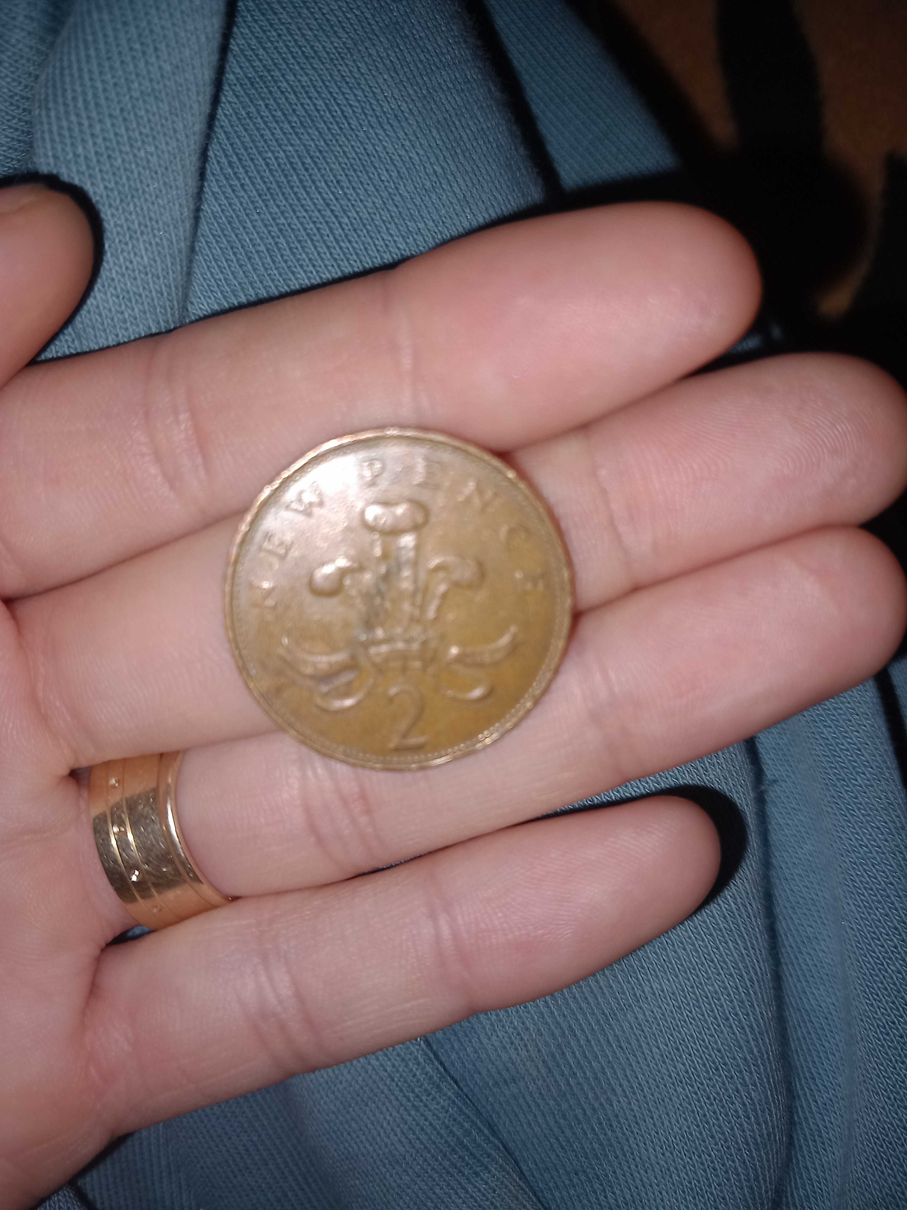 Moneda de colecție Regina Elizebeth. A 2!