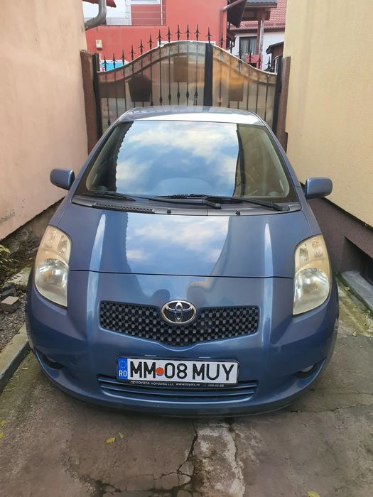 Toyota Yaris unic proprietar, carte service Toyota