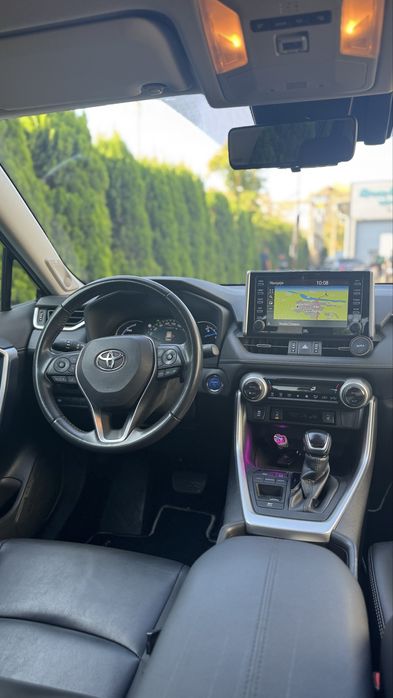 Toyota RAV 4 hibrid 2020