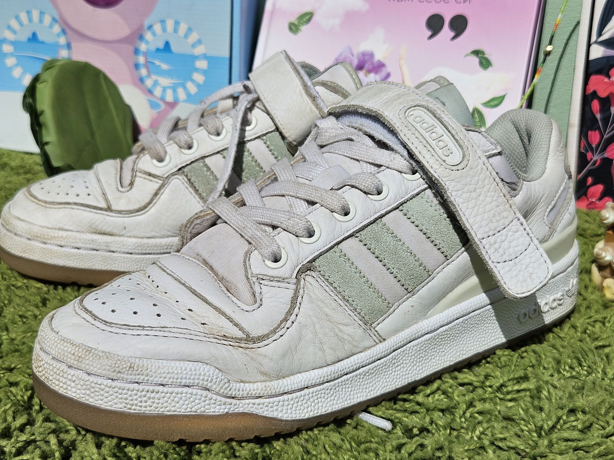 Adidas Ivy Park x Forum Low кецове N40