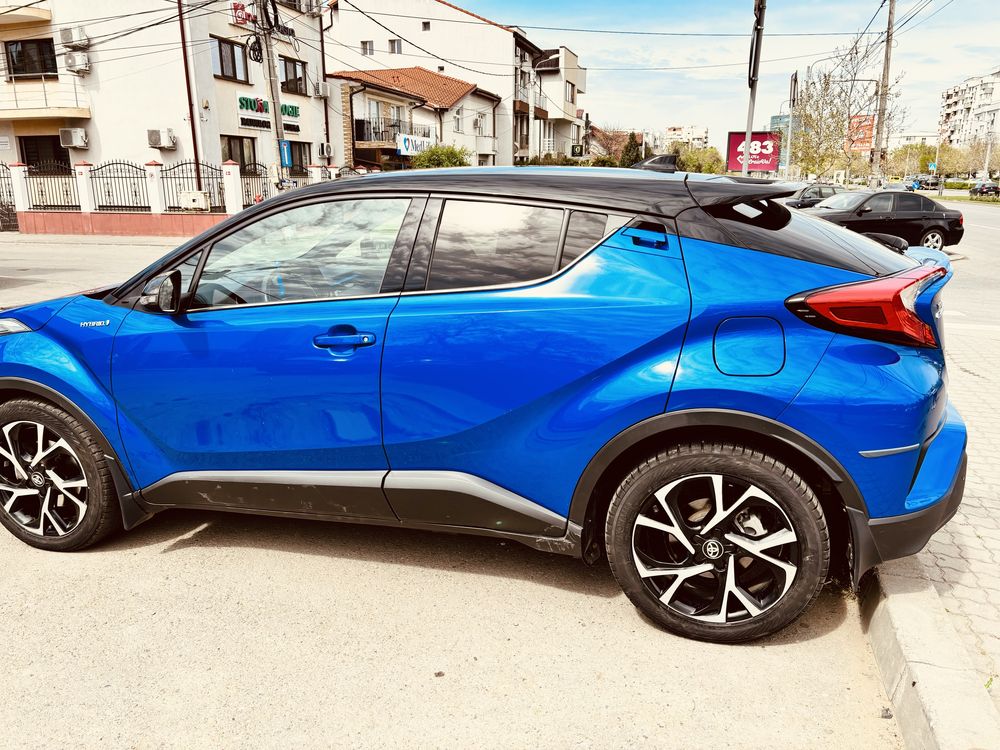 Toyota C-HR   62.000 km