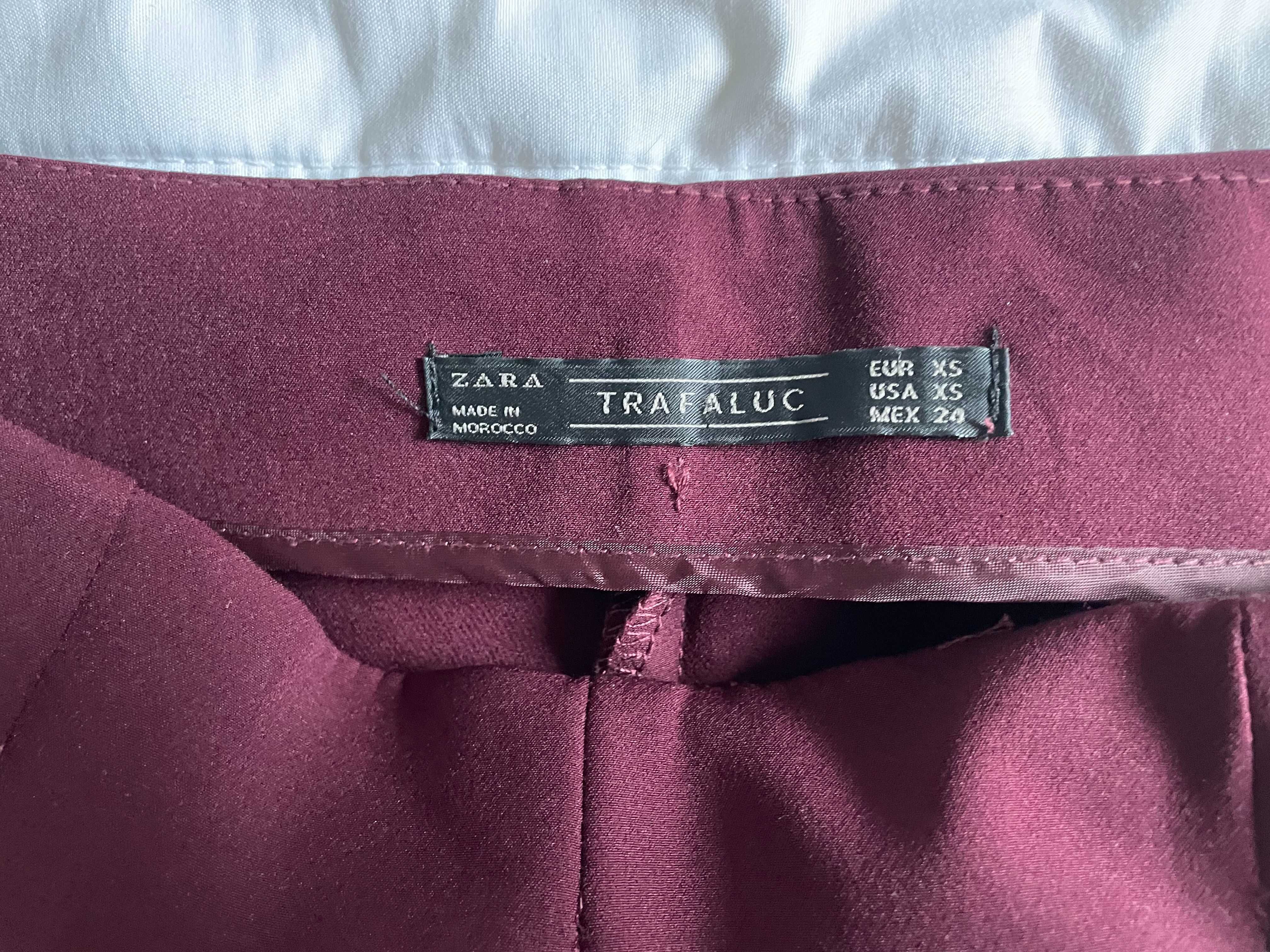 Pantaloni Zara la dungă, XS