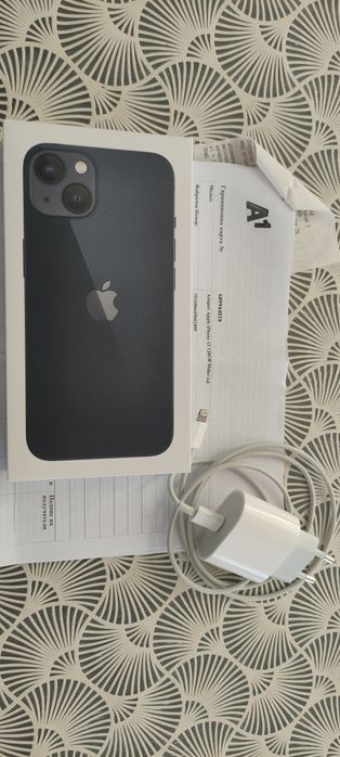 iPhone 13 128GB Midnight Blue